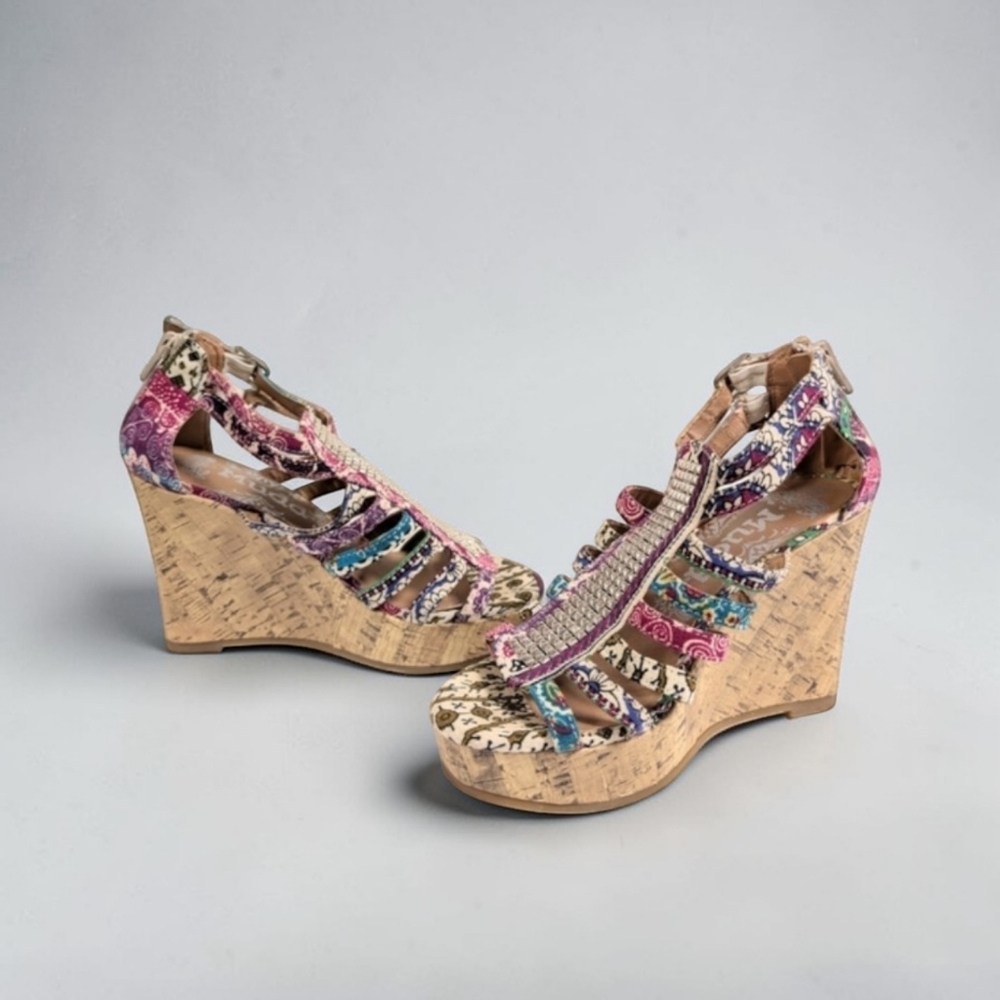 Mudd Multi-Color Boho Chic Studded Strappy Wedges Size 6M